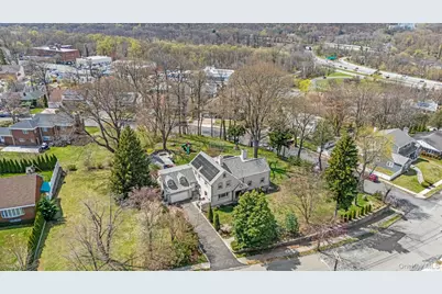 191 Dunwoodie Street, Yonkers, NY 10704 - Photo 37
