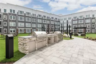 75 E Hoffman Ave, Lindenhurst, NY 11757 - Photo 9