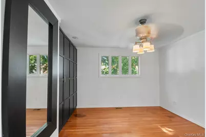 11 McGowan Lane, Central Islip, NY 11722 - Photo 11