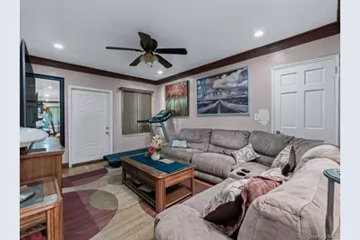 24016 128th Road, Rosedale, NY 11422 - Photo 21