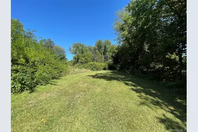 2416 State Route 300, Wallkill, NY 12589 - Photo 11