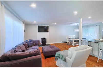 587 Winterton Road, Bloomingburg, NY 12721 - Photo 5