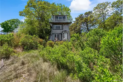 55 W End Avenue, East Quogue, NY 11942 - Photo 37