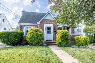 1035 Wool Ave, Franklin Square, NY 11010 - Photo 21