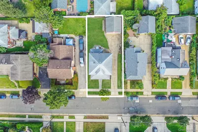 236 Jackson Avenue, Mineola, NY 11501 - Photo 3