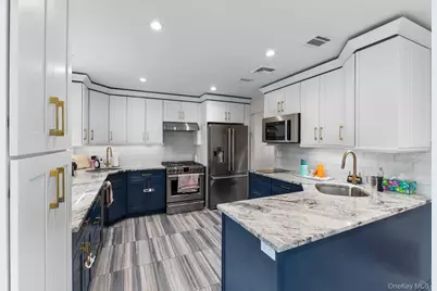 1 Phillips Drive, Airmont, NY 10901 - Photo 11