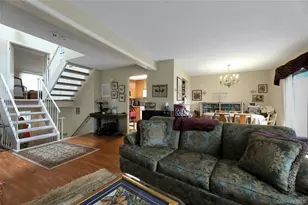 180 Treetop Cir, Nanuet, NY 10954 - Photo 9