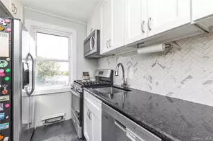 251-26 71st Ave, Bellerose, NY 11426 - Photo 5