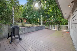 140 Ocean Ave, Northport, NY 11768 - Photo 29