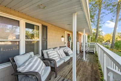 8 Beaumont Lane, Lake Grove, NY 11755 - Photo 3