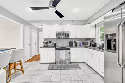 104 Broadway, Malverne, NY 11565 - Photo 7