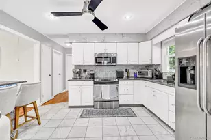 104 Broadway, Malverne, NY 11565 - Photo 7