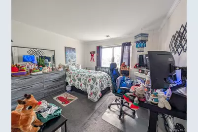 30 Howard Drive, Coram, NY 11727 - Photo 19