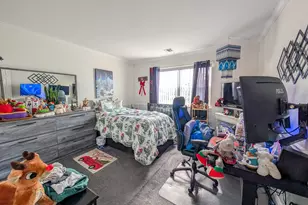 30 Howard Dr, Coram, NY 11727 - Photo 19