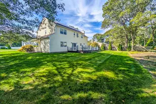 30 Howard Dr, Coram, NY 11727 - Photo 25