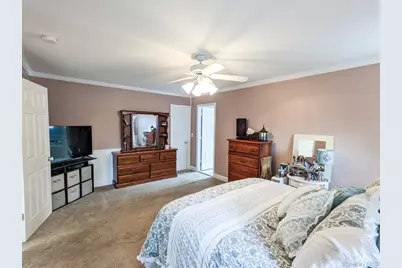 30 Howard Drive, Coram, NY 11727 - Photo 17