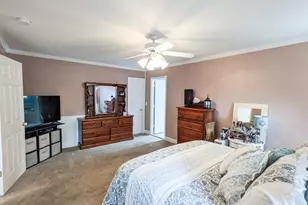 30 Howard Dr, Coram, NY 11727 - Photo 17