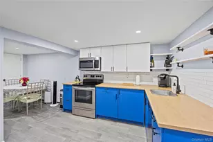 6 Edgewood Ave, Port Jefferson, NY 11777 - Photo 31