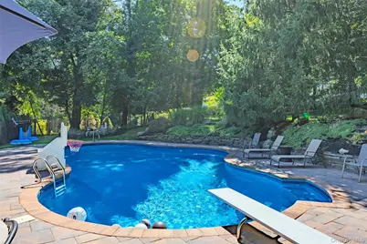 6 Edgewood Avenue, Port Jefferson, NY 11777 - Photo 35