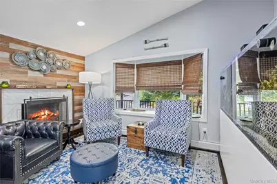 6 Edgewood Avenue, Port Jefferson, NY 11777 - Photo 11