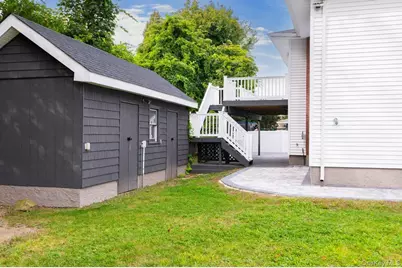 22 Brian Drive, East Islip, NY 11730 - Photo 23