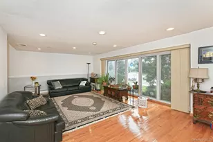 105 Roxton Rd, Plainview, NY 11803 - Photo 5