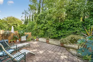 12 Hampton Way, Woodbury, NY 11797 - Photo 11