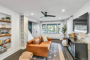 172 Lincoln Ave, Sayville, NY 11782 - Photo 5