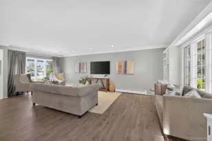 11 Foster Ln, Westbury, NY 11590 - Photo 3