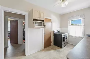 88-02 102nd Ave, Ozone Park, NY 11416 - Photo 9