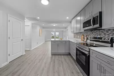 549 Emerson Avenue, Baldwin, NY 11510 - Photo 13