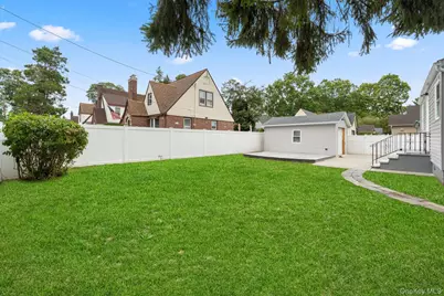 549 Emerson Avenue, Baldwin, NY 11510 - Photo 29