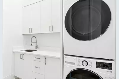 69 Halsey Street, Southampton, NY 11968 - Photo 11