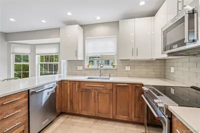 154 Hidden Ridge Drive, Syosset, NY 11791 - Photo 11