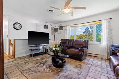 56 Daley Road, Poughkeepsie, NY 12603 - Photo 5