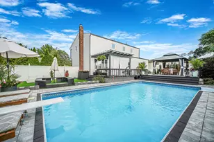 11 Susan Ct, Deer Park, NY 11729 - Photo 3