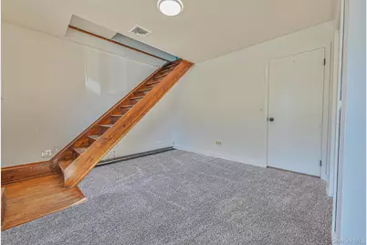 203 N Manhattan Avenue, Massapequa, NY 11758 - Photo 31