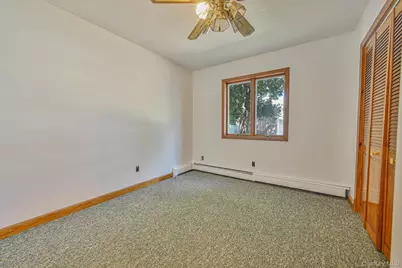 203 N Manhattan Avenue, Massapequa, NY 11758 - Photo 17