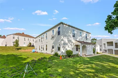 200 Lowndes Avenue #A, Huntington, NY 11746 - Photo 3