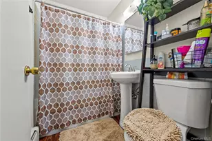 200 Lowndes Ave, Huntington, NY 11746 - Photo 9