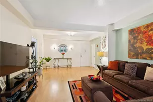 69-10 108th St, Forest Hills, NY 11375 - Photo 3