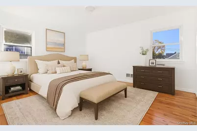 270 Pembrook Drive, Yonkers, NY 10710 - Photo 13