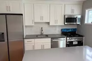 37 E Maple St, Central Islip, NY 11722 - Photo 7