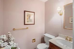 283 Horse Shoe Cir, Ossining, NY 10562 - Photo 11