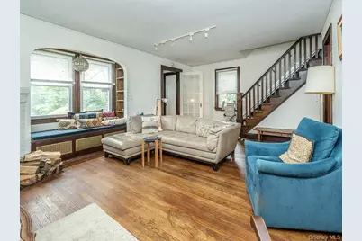 6 4th Road, Great Neck, NY 11021 - Photo 7