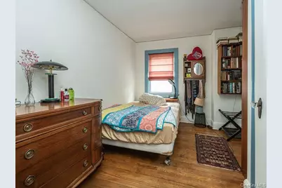 6 4th Road, Great Neck, NY 11021 - Photo 15