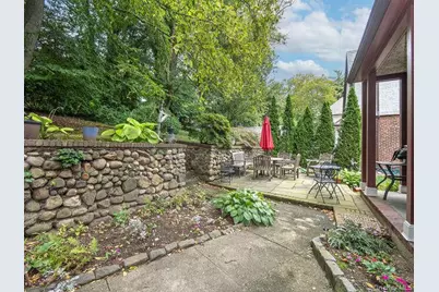 6 4th Road, Great Neck, NY 11021 - Photo 21