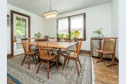 6 4th Road, Great Neck, NY 11021 - Photo 11