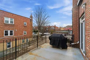 72-85 Yellowstone Blvd, Forest Hills, NY 11375 - Photo 31