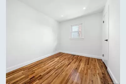 9 Grayston Street, Westbury, NY 11590 - Photo 15